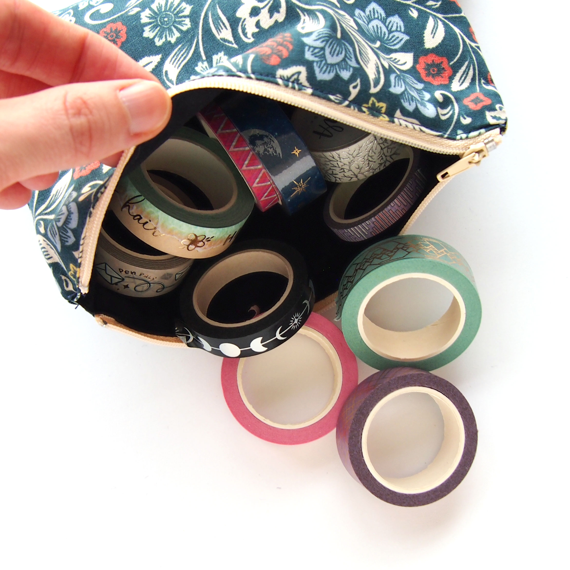 Flower Vines Pencil Case - Design by Willwa