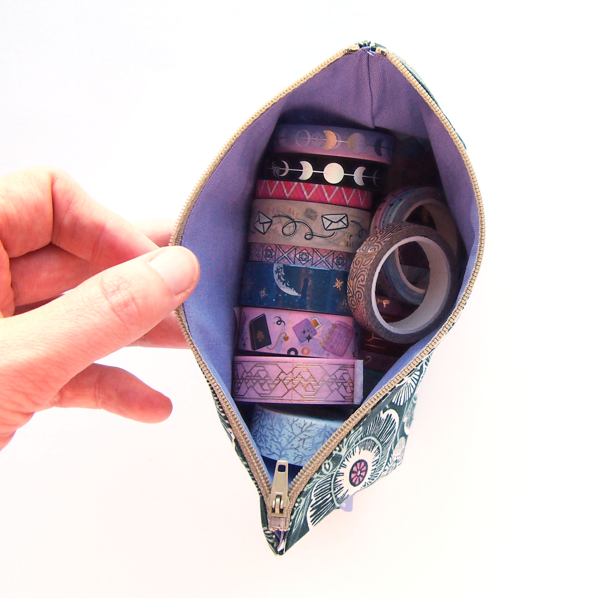 Graphic Flowers Pencil Case - Design by Willwa